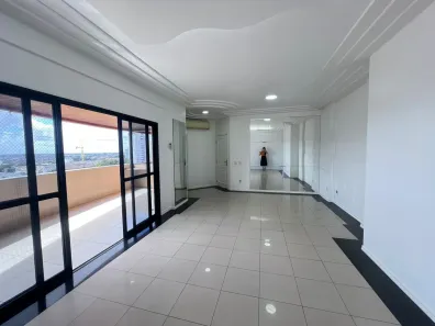 Apartamento com 3 Quartos para alugar, 175m² no São Brás, Belém