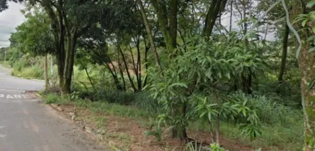 Fazenda/Sítio à venda, 2740m² no Jardim Califórnia, Goiânia