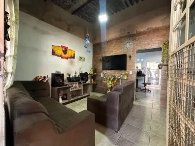 Casa com 2 Quartos à venda, 90m² no Setor Habitacional Sol Nascente, Brasília