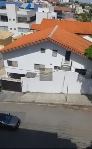 com 9 Quartos para alugar, 470m² no Jardim Faculdade, Sorocaba