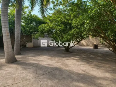 Lote/Terreno à venda, 639m² no Edgar Pereira, Montes Claros