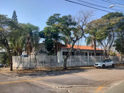 Imóvel Comercial com 4 Quartos para alugar, 1050m² no Jardim América, Sorocaba