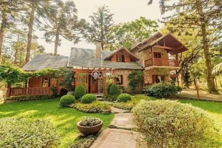 Casa com 4 Quartos à venda, 383m² no Suiça, Canela