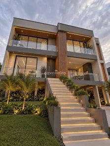 Casa de Condomínio com 3 Quartos à venda, 190m² no Ubatiba, Maricá