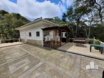 Casa com 4 Quartos à venda, 150m² no Araras, Petrópolis
