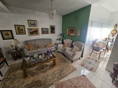 Casa com 3 Quartos à venda, 205m² no Vila Boaventura, Jundiaí