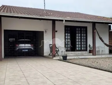Casa com 4 Quartos à venda, 160m² no Petrópolis, Joinville