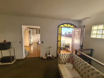 Casa com 5 Quartos à venda, 261m² no Vila Espanhola, São Paulo