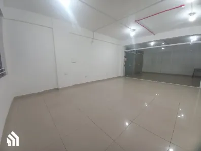 Sala Comercial para alugar, 39m² no Santa Regina, Itajaí