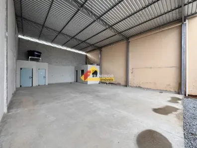 Galpão/Depósito/Armazém para alugar, 150m² no Tietê, Divinópolis