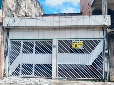 Casa com 4 Quartos à venda, 200m² no Mangueirão, Belém