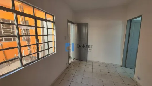 Casa com 1 Quarto para alugar, 45m² no Jardim São Silvestre, São Paulo