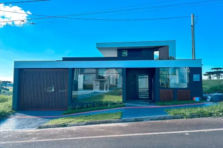 Casa com 3 Quartos à venda, 340m² no Cadorin, Pato Branco