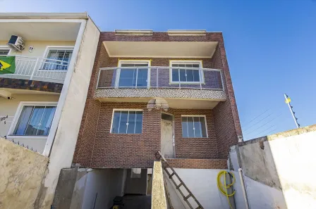 Sobrado com 3 Quartos à venda, 145m² no Tingui, Curitiba