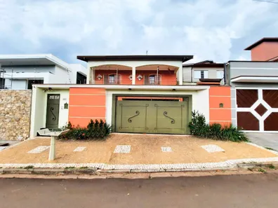 Casa com 3 Quartos à venda, 194m² no Jardim Brasília, Piracicaba