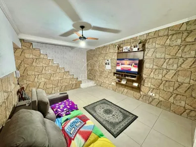 Casa com 3 Quartos à venda, 130m² no Parque São Vicente, São Vicente
