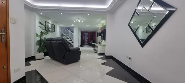 Sobrado com 3 Quartos à venda, 200m² no Cambuci, São Paulo