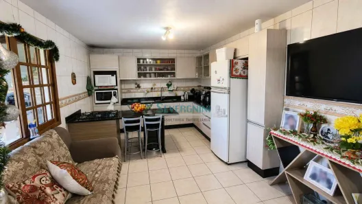 Apartamento com 3 Quartos à venda, 180m² no Vila Anair, Cachoeirinha