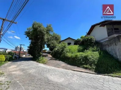 Lote/Terreno à venda, 1800m² no Velha, Blumenau
