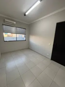 Sala Comercial para alugar, 30m² no Jardim São Paulo, Americana