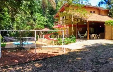 Fazenda/Sítio com 3 Quartos à venda, 160m² no Chácara Alvorada, Agudos