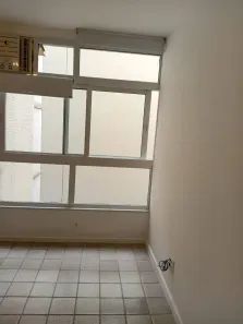 Sala Comercial com 2 Quartos para alugar, 45m² no Copacabana, Rio de Janeiro