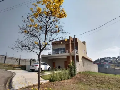 Casa de Condomínio com 3 Quartos à venda, 200m² no Jardim São Gabriel, Jacareí