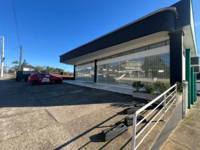 Sala Comercial para alugar, 640m² no Quintino, Timbó
