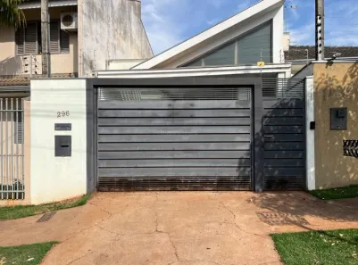 Casa com 2 Quartos à venda, 108m² no Jardim Universo, Maringá