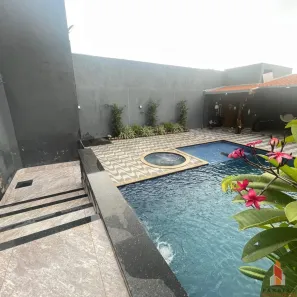 Casa com 2 Quartos à venda, 342m² no Chácaras Tubalina e Quartel, Uberlândia