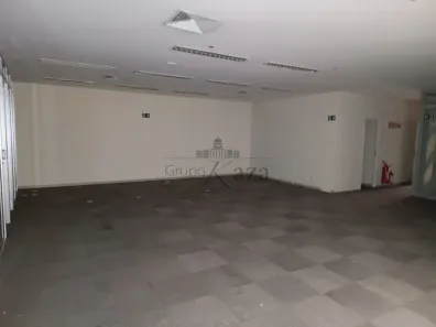 Imóvel Comercial com 8 Quartos para alugar, 1025m² no Vila Nova Conceição, São Paulo