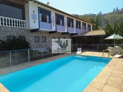 Casa com 7 Quartos à venda, 600m² no Itaipava, Petrópolis