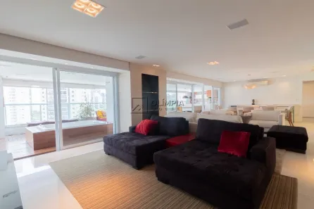 Apartamento com 4 Quartos à venda, 335m² no Vila Uberabinha, São Paulo