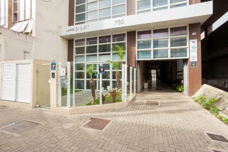 Apartamento com 1 Quarto para alugar, 32m² no Centro, Curitiba