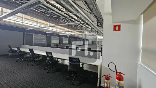 Sala Comercial para alugar, 4938m² no Lapa de Baixo, São Paulo