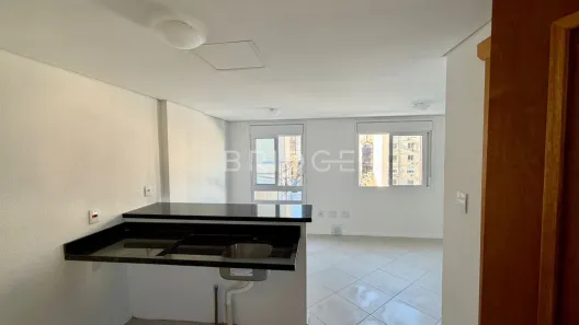 Apartamento com 1 Quarto para alugar, 29m² no Centro Histórico, Porto Alegre