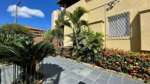Casa com 3 Quartos à venda, 321m² no Carlos Prates, Belo Horizonte