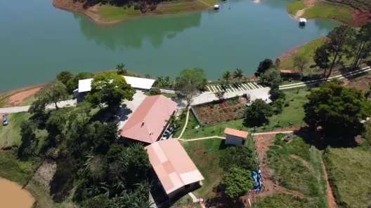 Fazenda/Sítio com 10 Quartos à venda, 1500m² no Santana, São José dos Campos
