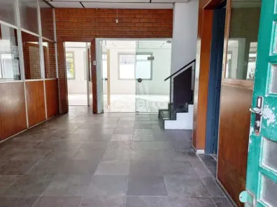 Galpão/Depósito/Armazém para alugar, 1950m² no Anchieta, Porto Alegre