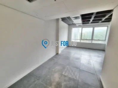 Sala Comercial para alugar, 28m² no Barra Olímpica, Rio de Janeiro