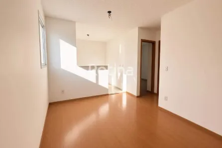 Apartamento com 2 Quartos à venda, 39m² no Chácaras Tubalina e Quartel, Uberlândia
