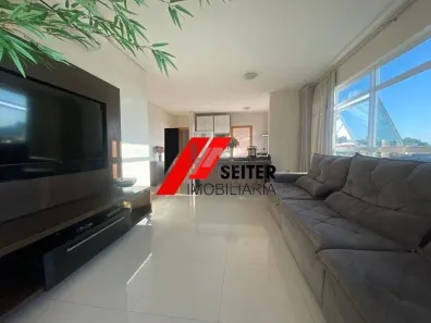 Apartamento com 3 Quartos à venda, 140m² no Agronômica, Florianópolis