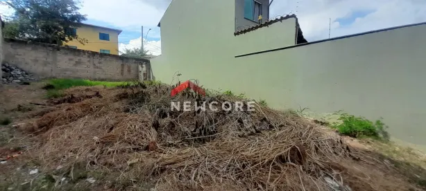 Lote/Terreno à venda, 180m² no Parque Xangri-Lá, Contagem