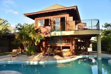 Casa com 3 Quartos à venda, 520m² no Centro, Bombinhas