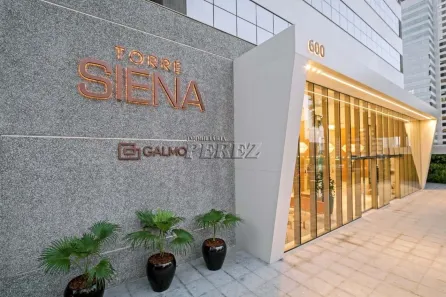 Sala Comercial para alugar, 149m² no Gleba Fazenda Palhano, Londrina