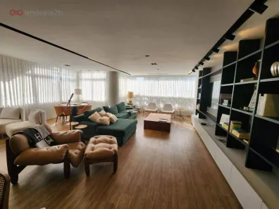 Apartamento com 4 Quartos à venda, 200m² no Centro, Florianópolis