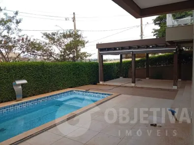 Casa de Condomínio com 3 Quartos à venda, 240m² no Nova Uberlândia, Uberlândia