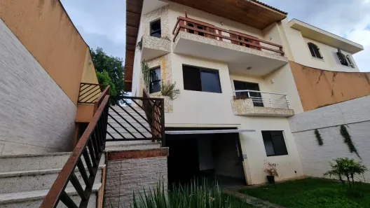Sobrado com 4 Quartos à venda, 300m² no Vila Mazzei, São Paulo