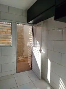 Casa com 2 Quartos para alugar, 200m² no Loteamento Residencial Tamareiras, Uberaba