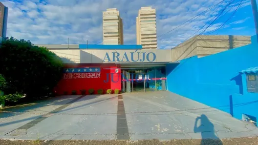 Imóvel Comercial com 4 Quartos para alugar, 325m² no Chácara Girassol, Americana